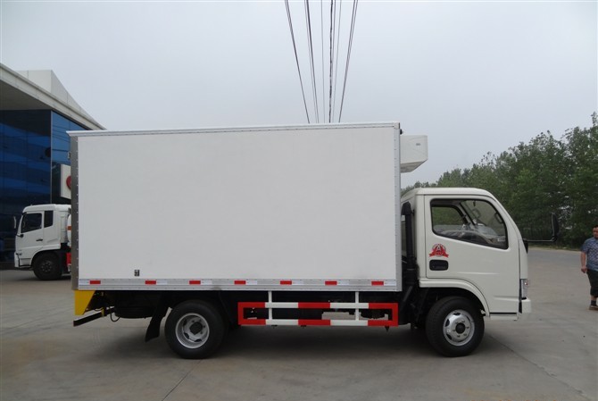東風(fēng)福瑞卡冷藏車(chē)