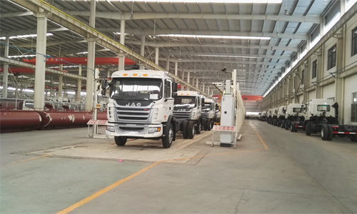 江淮格爾發(fā)<a href=http://www.sld918.com/ssc target=_blank class=infotextkey>灑水車</a>批量出口委內(nèi)瑞拉