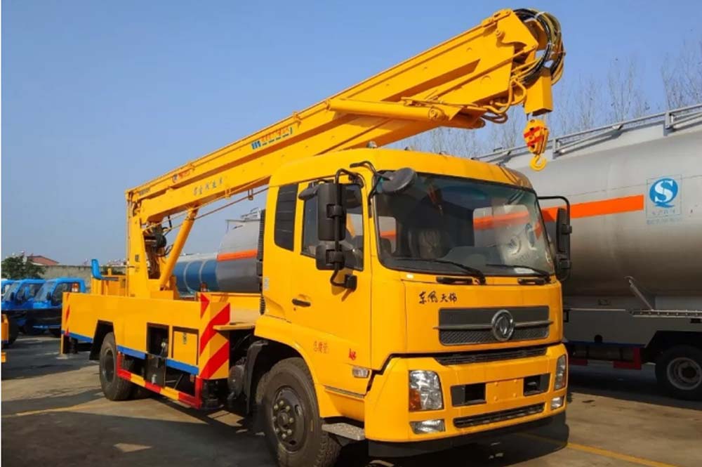 22米東風天錦國五高空作業(yè)車