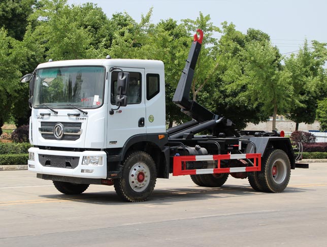 東風(fēng)D9國(guó)六車(chē)廂可卸式垃圾車(chē)