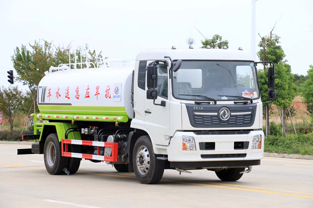 國(guó)六東風(fēng)天錦13方灑水車(chē)