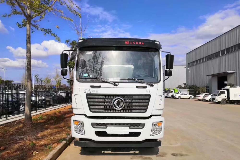 東風(fēng)國五隨專25方粉塵物料散裝水泥運輸車圖片2