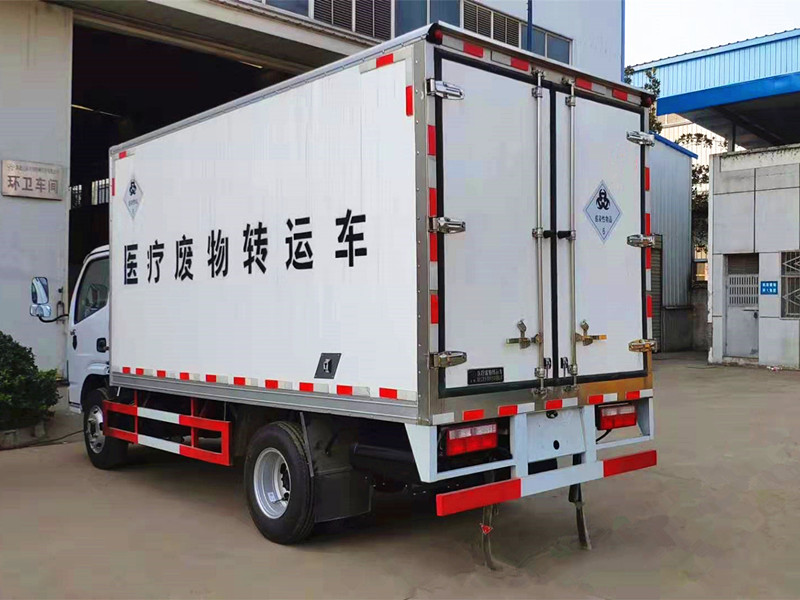 國(guó)六東風(fēng)多利卡醫(yī)療廢物轉(zhuǎn)運(yùn)車(chē)圖片4